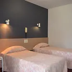 Montfort Hotel Lourdes