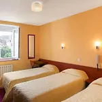 Montfort Hotel