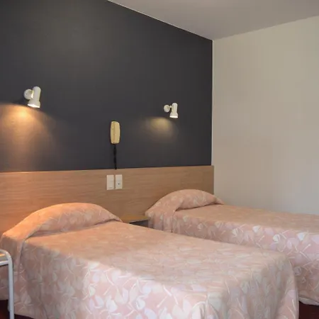 Montfort Hotell Lourdes