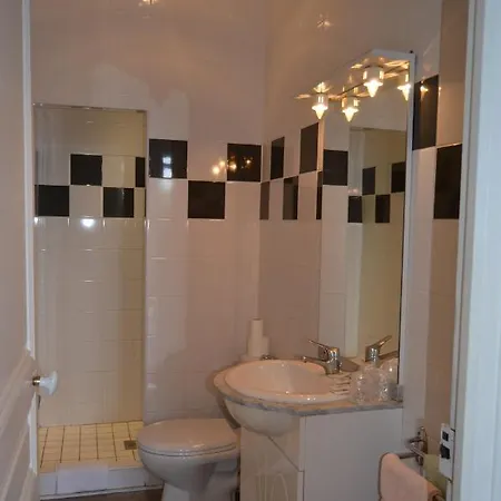 Montfort Hotel Lourdes