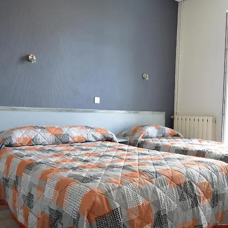 Montfort Ξενοδοχείο