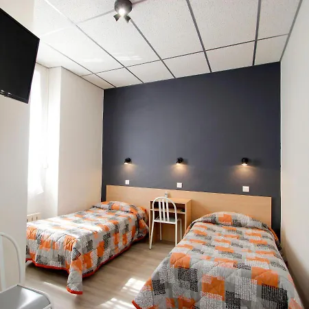 Montfort 2* Λούρδη