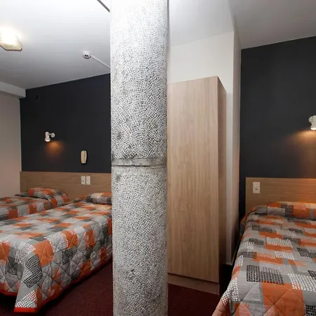 Montfort Λούρδη