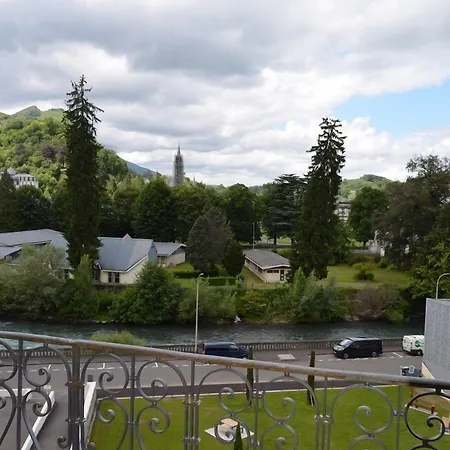 Ξενοδοχείο Montfort