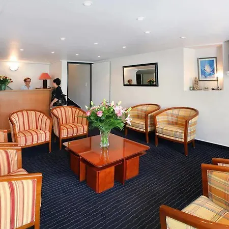 Montfort Λούρδη