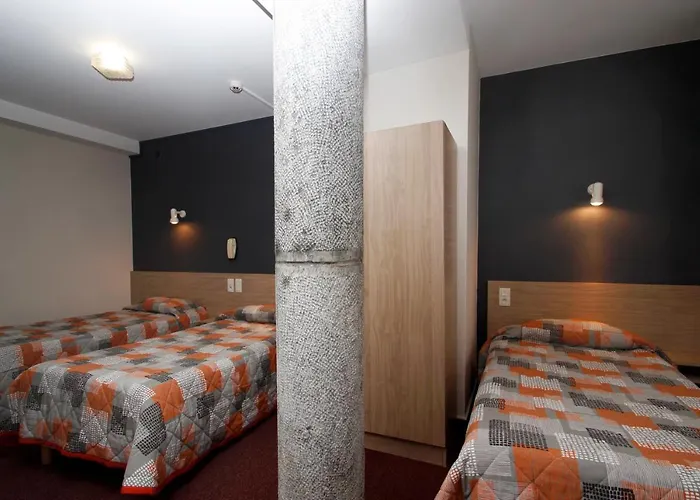 Montfort Λούρδη