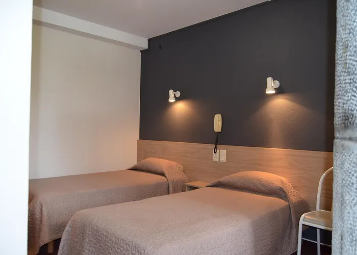 Montfort Λούρδη